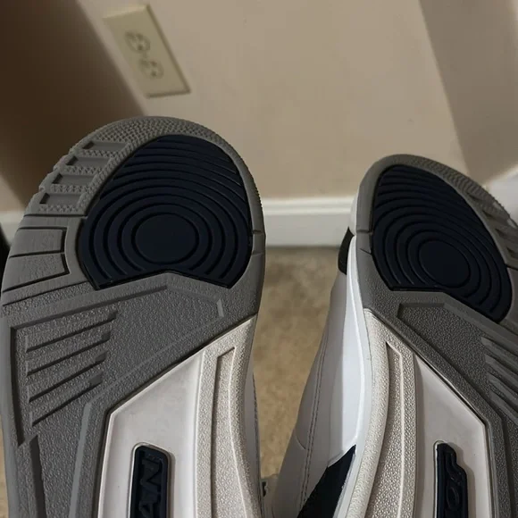 Jordan White and midnight navy Retro Sneakers - Picture 9 of 9